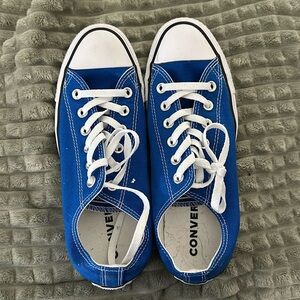 Blue converse women’s size 9 men’s size 7